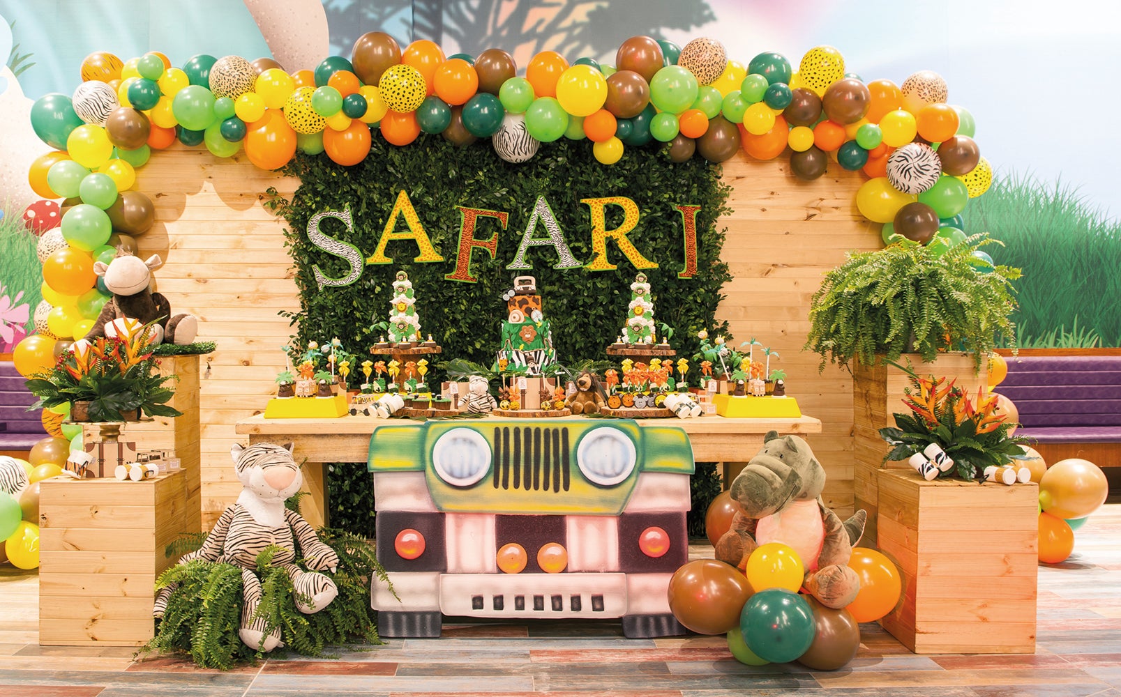 A TENDER SAFARI PARTY 